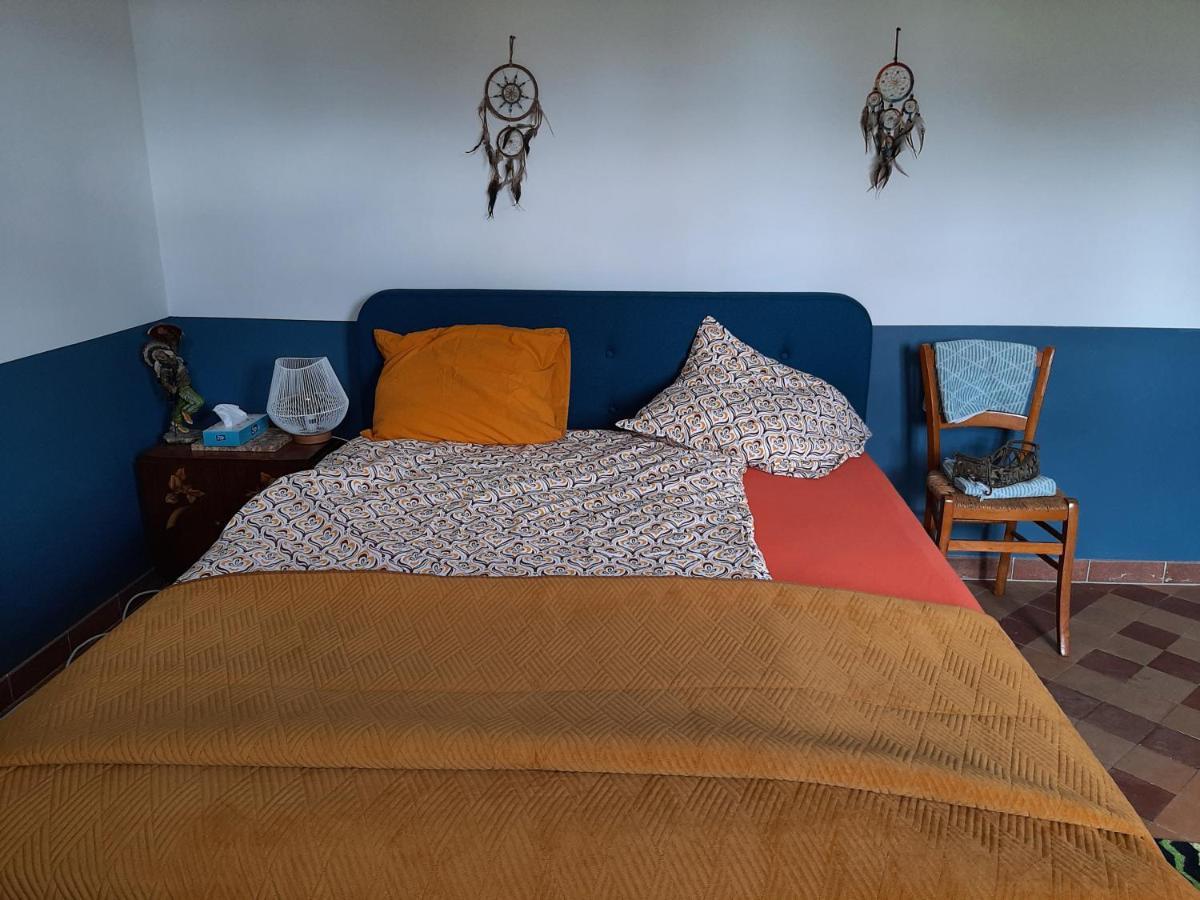 Notre Village Papillon Bed&Breakfast Neret Exteriör bild