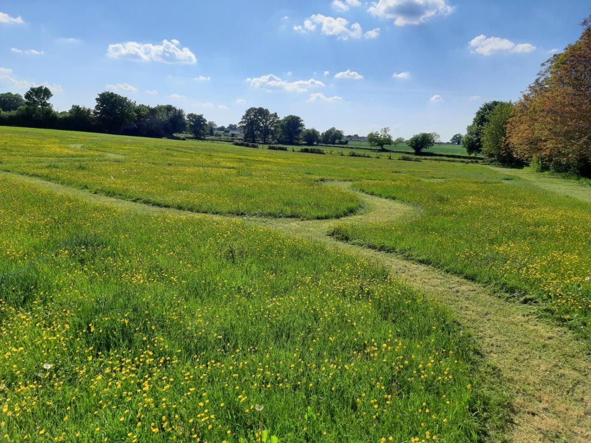 Notre Village Papillon Bed&Breakfast Neret Exteriör bild