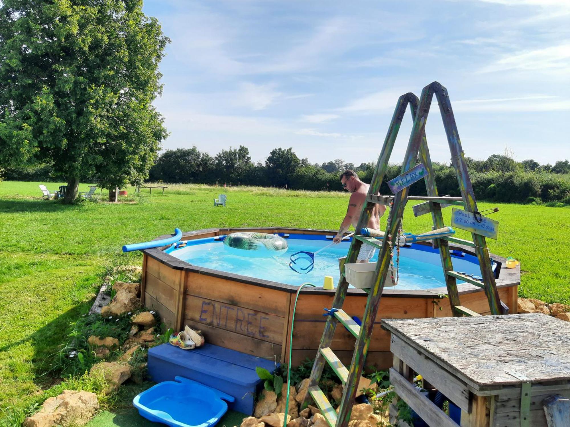 Notre Village Papillon Bed&Breakfast Neret Exteriör bild